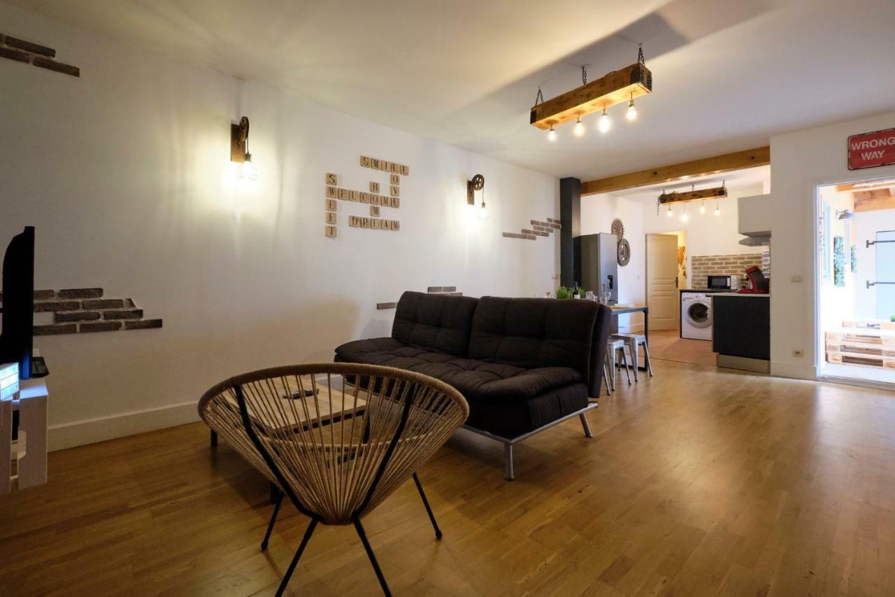 Melina - Appartement Dans Les Remparts De La Bastide Avec Parking Et Terrasse Carcassonne Exterior photo